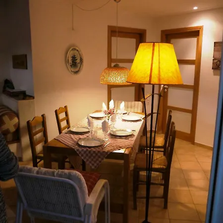 Holiday home Blumenhaus *